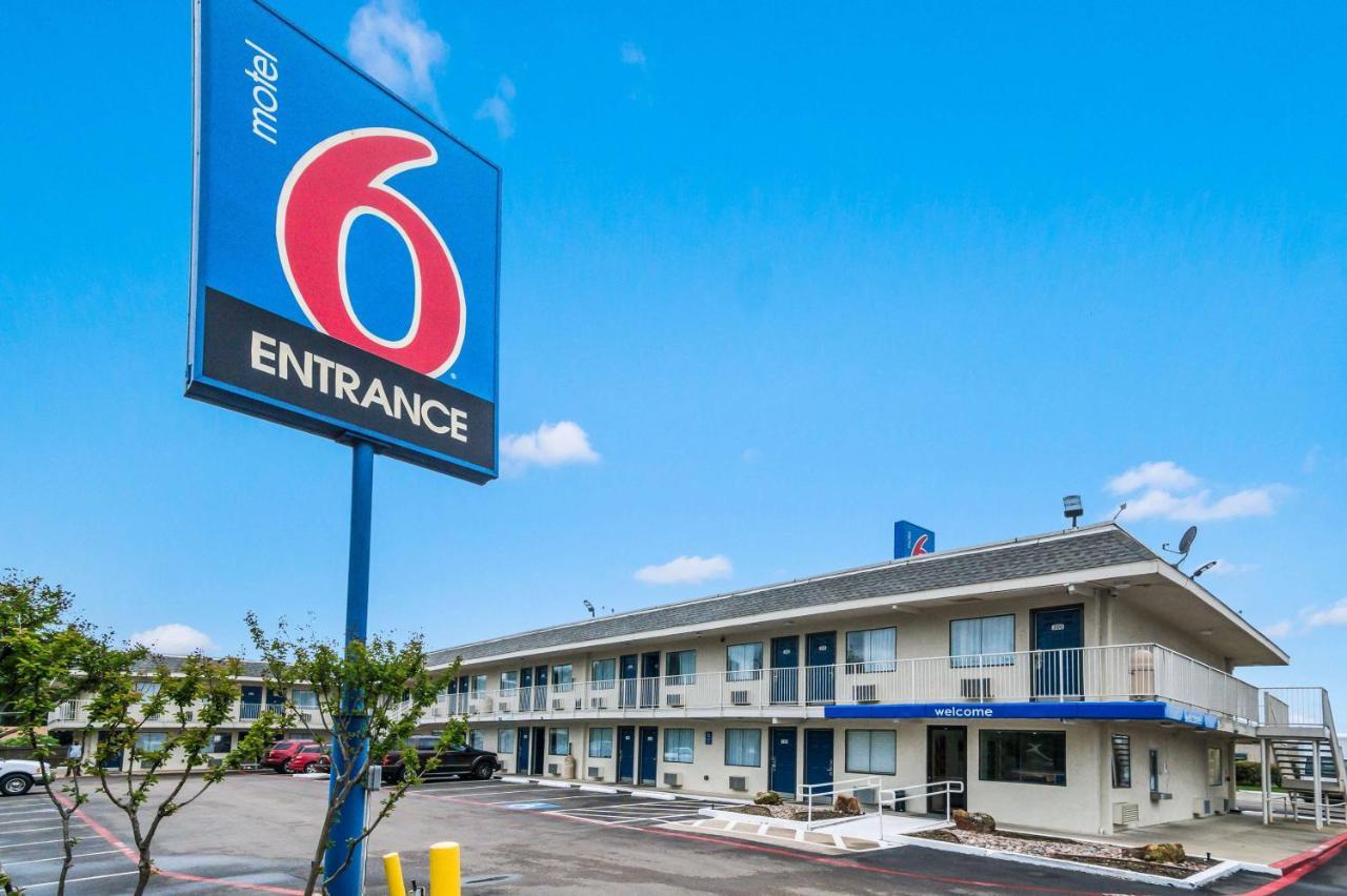 Motel 6-Irving, Tx - Dallas Экстерьер фото