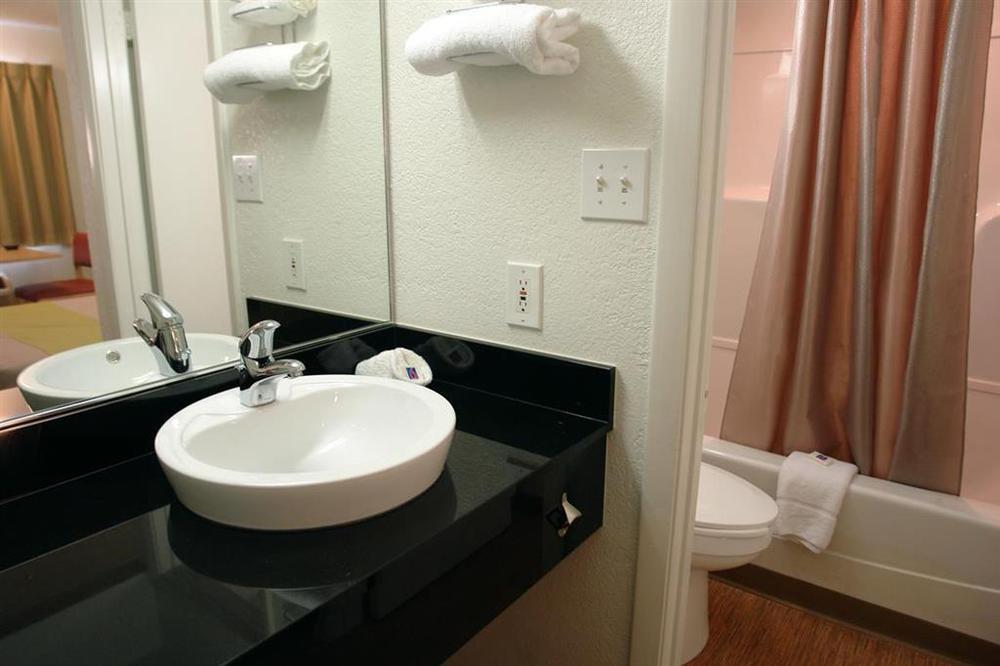 Motel 6-Irving, Tx - Dallas Номер фото